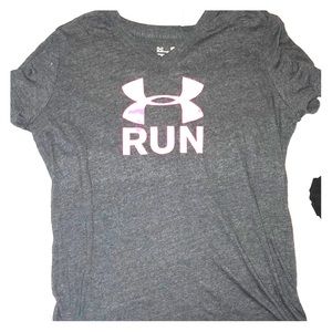 Under Amour T-shirt